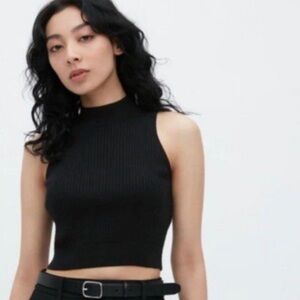 Uniqlo Women's Mock Neck Ribbed Crop Tank Sz M Black
